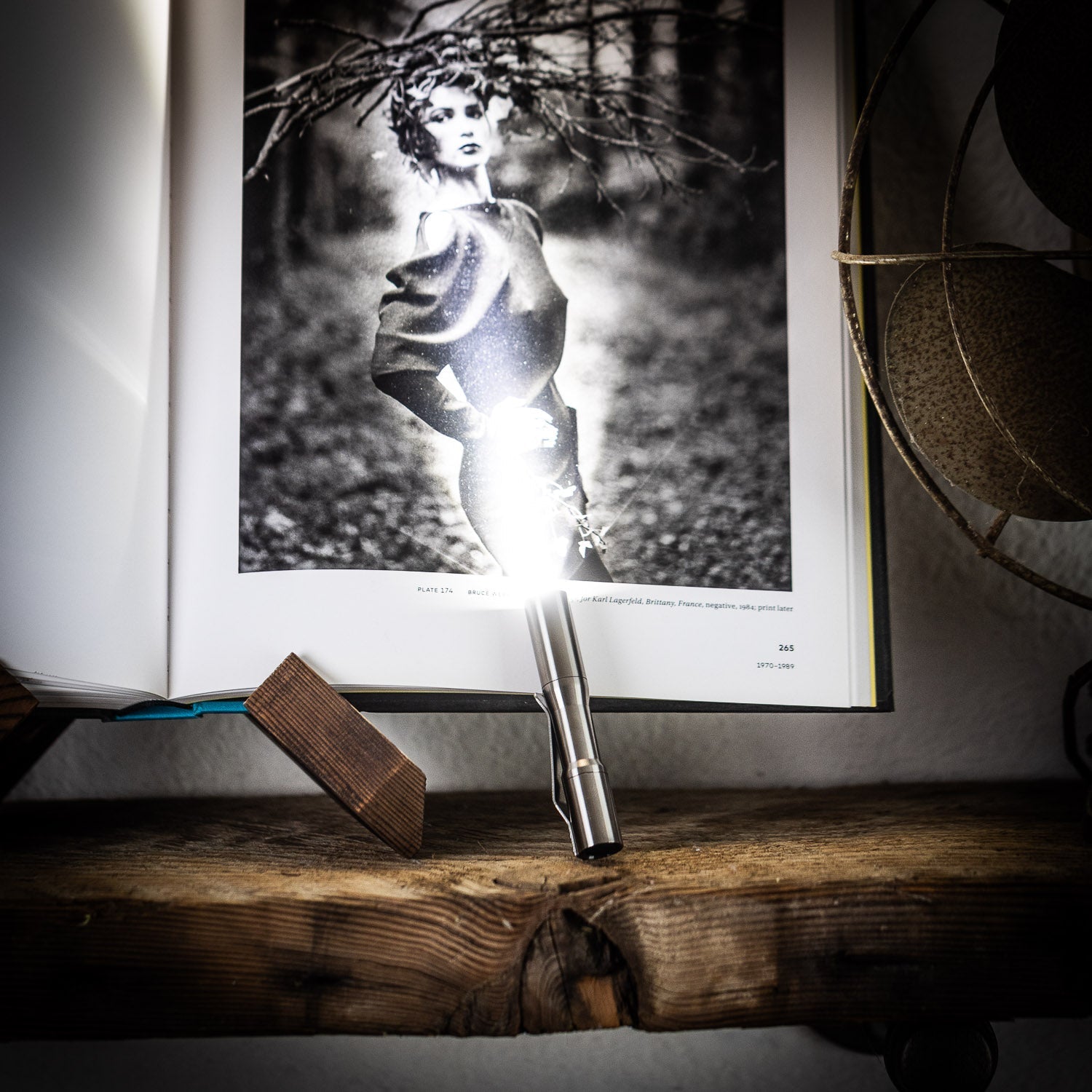 CWF Custom Micro Click Flashlight - Titanium - Flashlight | Gladfellow