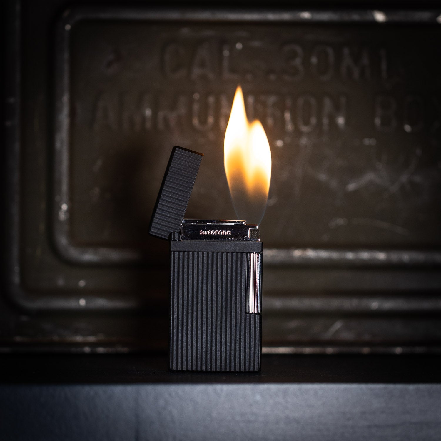 im corona Double Corona - Matte Black - Lighter | Gladfellow