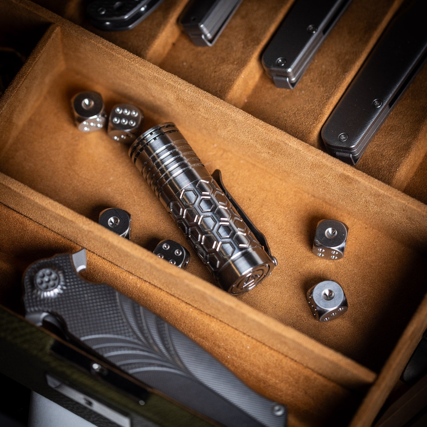 ReyLight Triple Dawn Flashlight - Titanium - Flashlight | Gladfellow