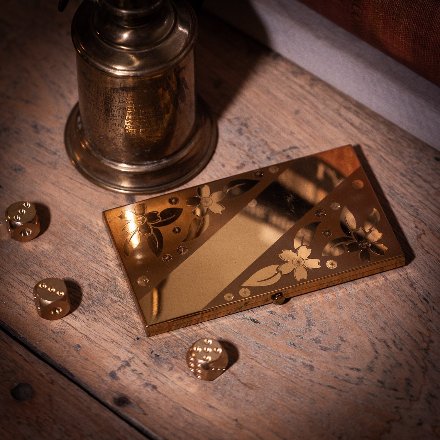 Vintage Wadsworth Cigarette Case – Floral Engraving - Cigarette Case | Gladfellow