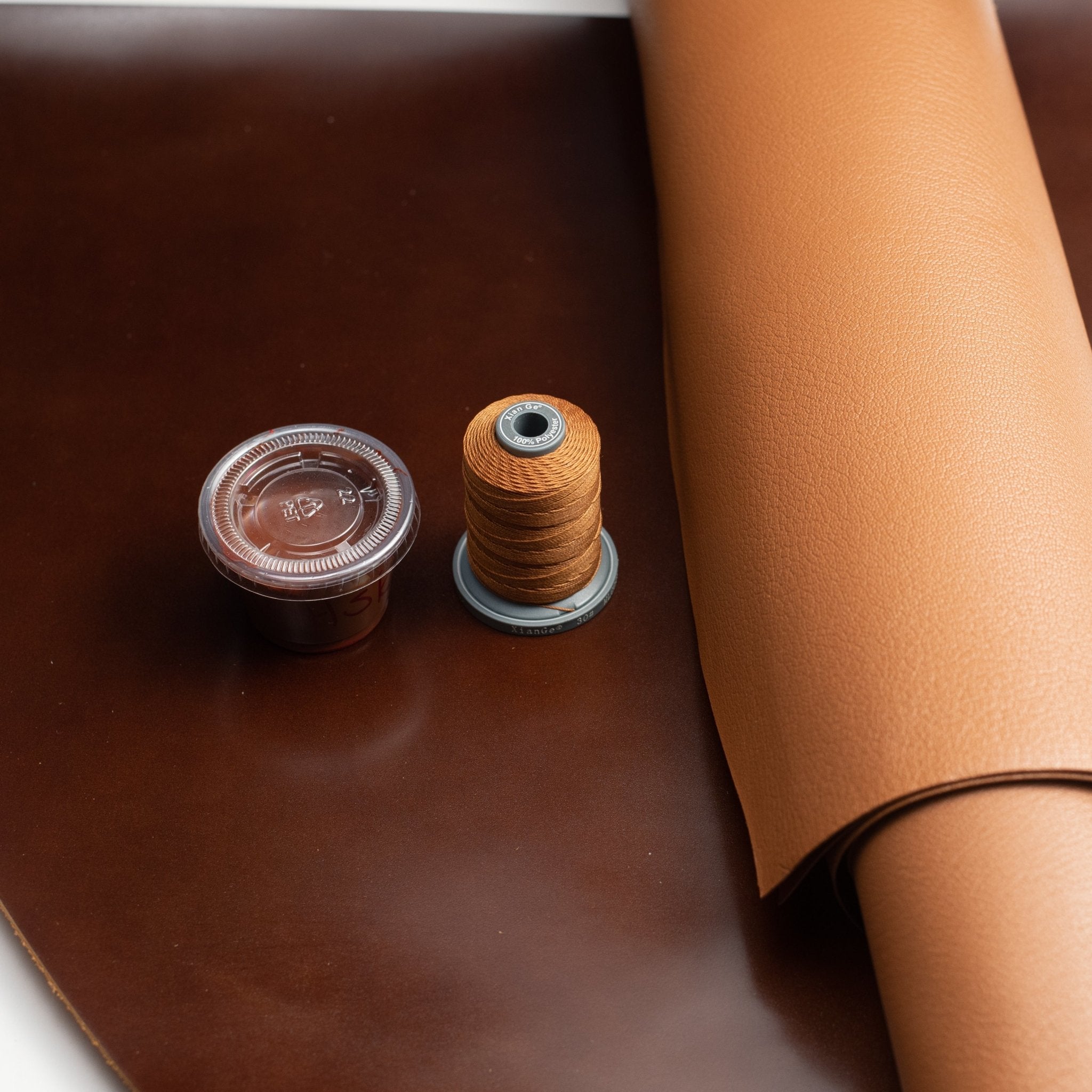 Shell Cordovan & Chèvre Card Wallet - Whiskey & Gold - Wallets | Gladfellow