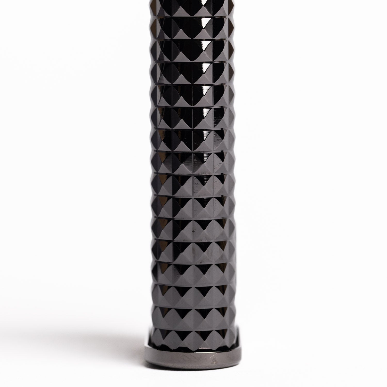 Kiribi Kabuto Kugi Pipe Lighter - Metallic Black
