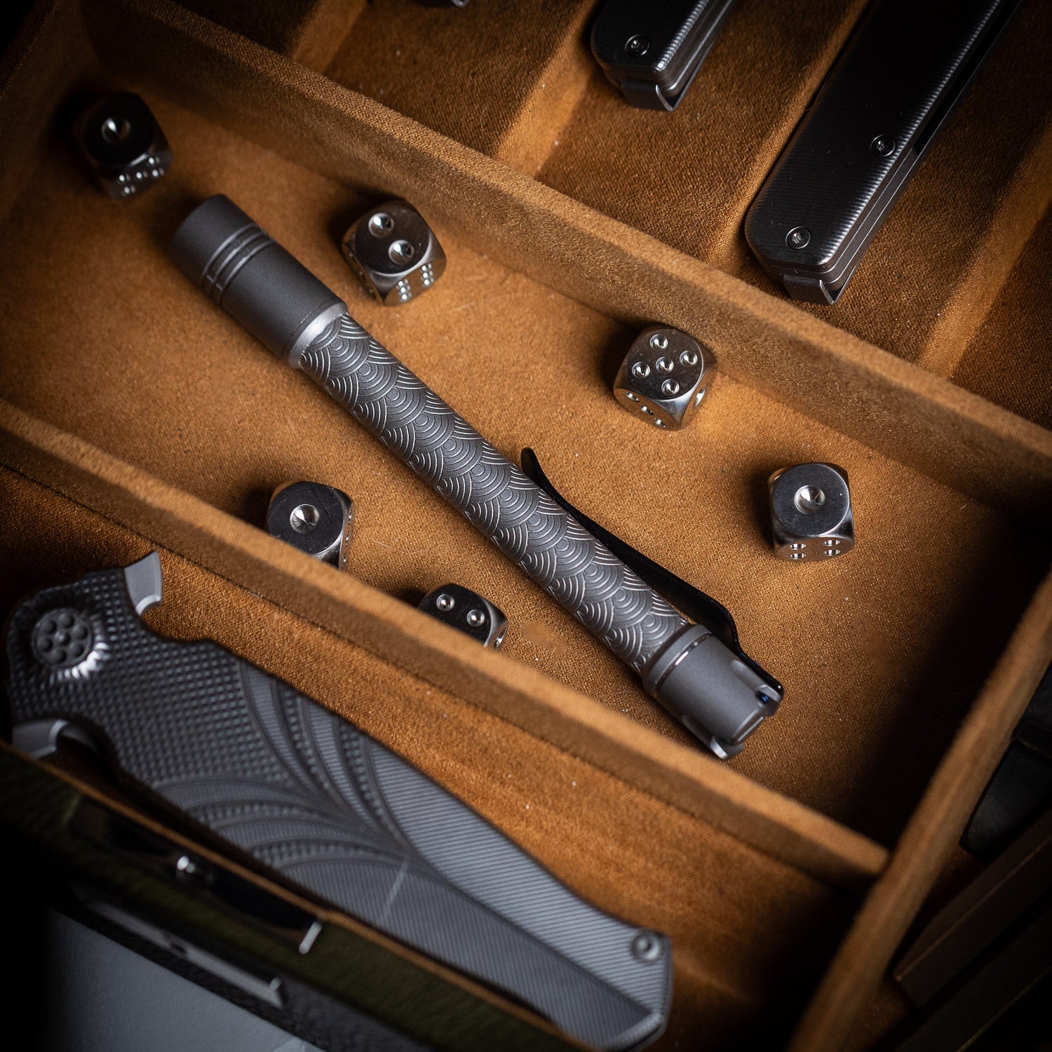 ReyLight Penlight Flashlight - Titanium - Flashlight | Gladfellow