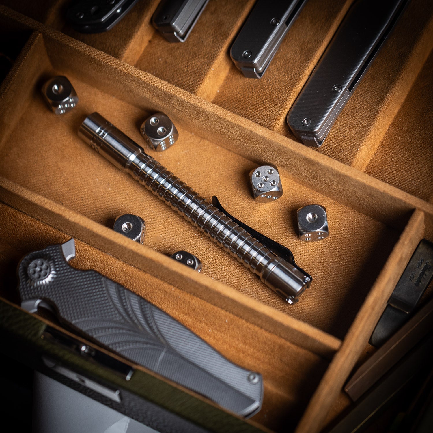 ReyLight Penlight Flashlight - Titanium - Flashlight | Gladfellow