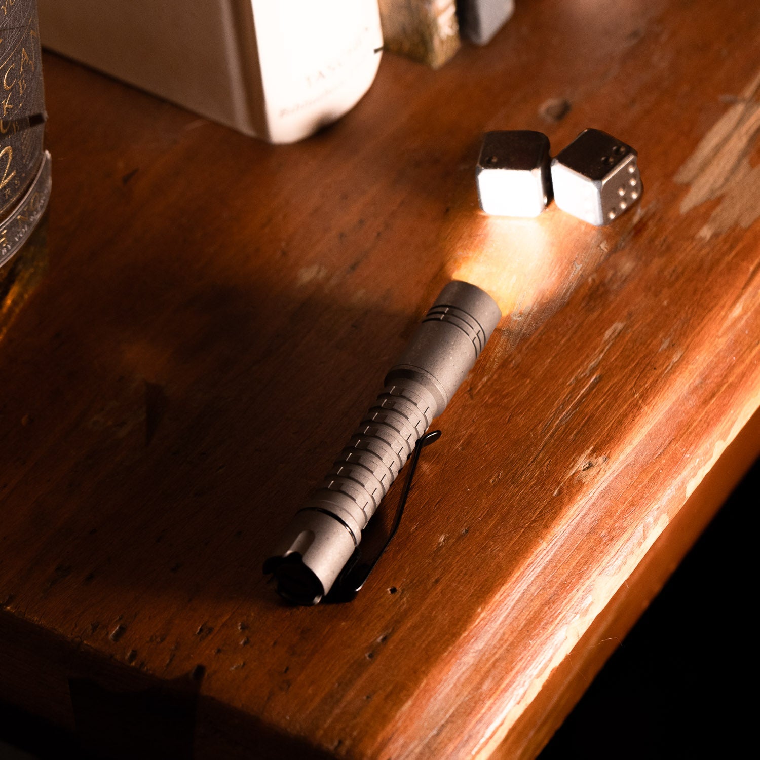 ReyLight Pineapple Mini Flashlight - Stonewashed Titanium